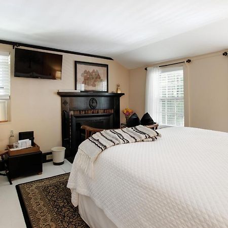 Yarmouth Port Inn On Main מראה חיצוני תמונה